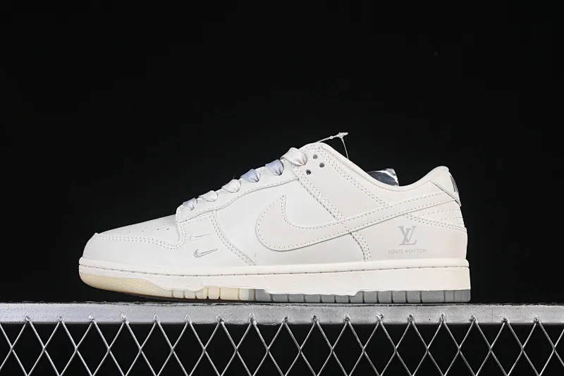 All categories Nk SB Dunk Series Nk SB Dunk Low High-end customized low-top sneakers Nike SB Dunk Low LV co-branded beige double hook crystal bottom Anniversary high-end customized low-top casual sneakers XX3168-190